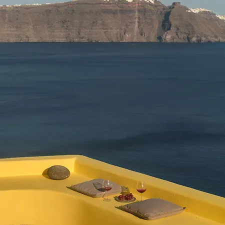 וילה Ilivatos - Elegant On The Caldera's Edge *