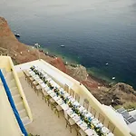 Ilivatos - Elegant On The Caldera's Edge Вилла *