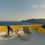Ilivatos - Elegant On The Caldera's Edge *