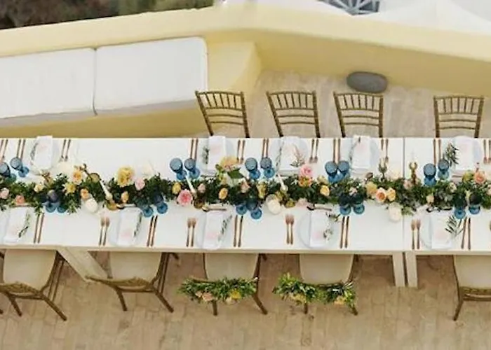 Ilivatos - Elegant On The Caldera's Edge Villa *