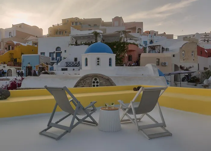 Ilivatos - Elegant On The Caldera's Edge Villa *