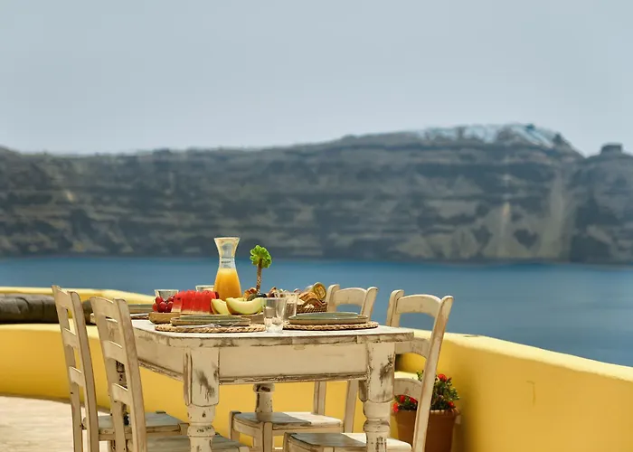 Ilivatos - Elegant On The Caldera's Edge Villa