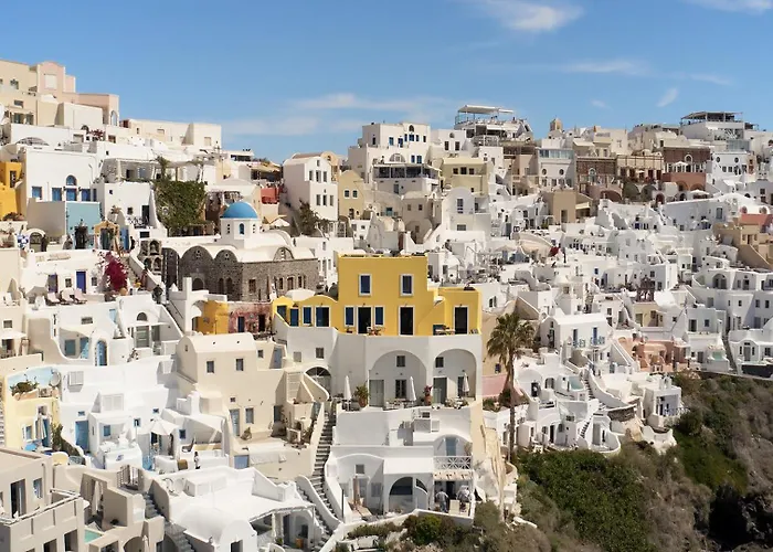Ilivatos - Elegant On The Caldera's Edge Oia (Santorini)